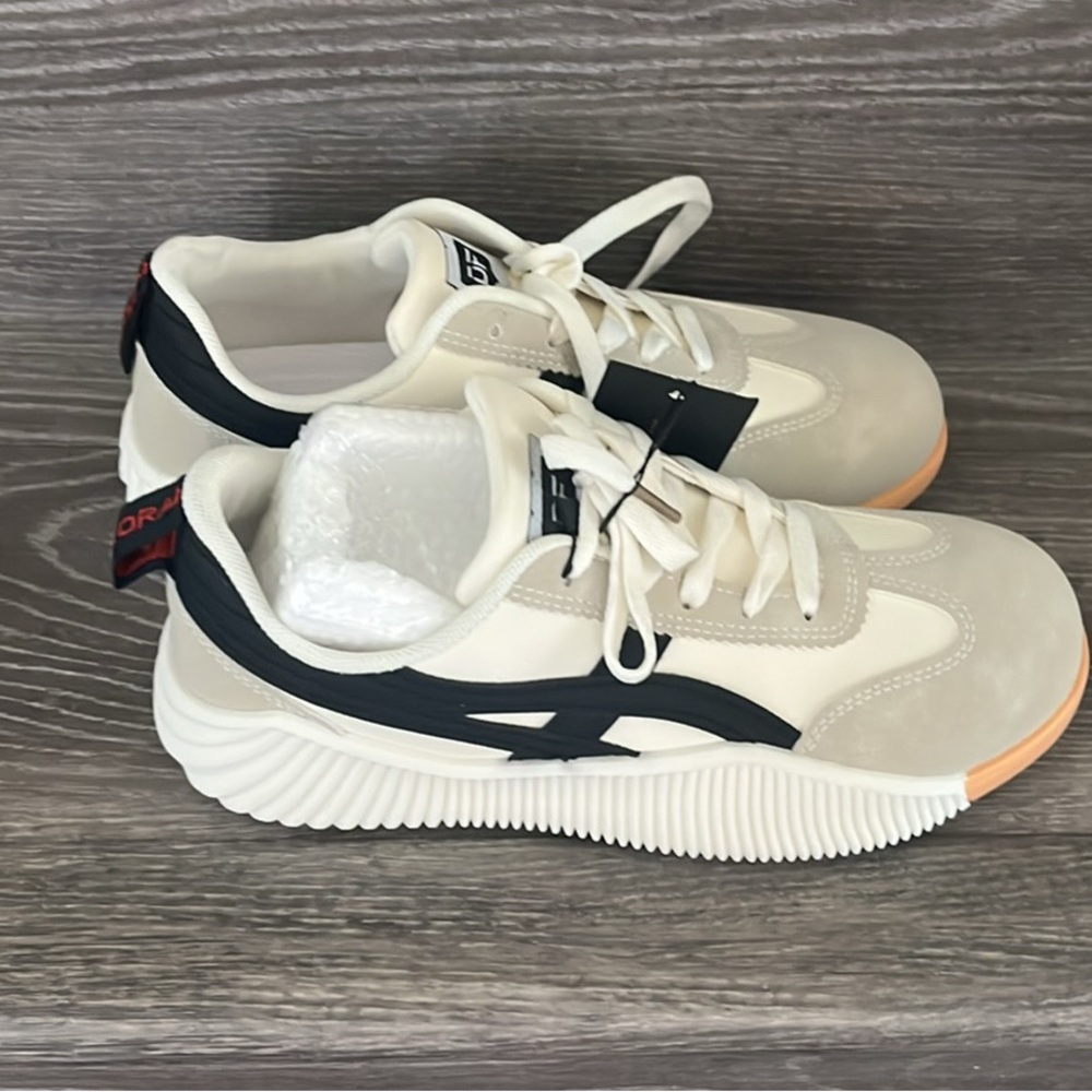 Cream and Black Low-Top Sneakers with Perforated Details